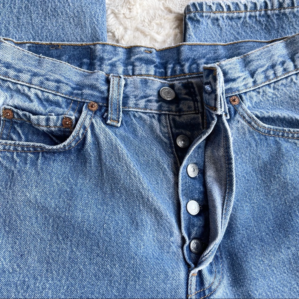 RARE tiny vintage Levi’s 501 stonewashed jeans 26 - Picture 11 of 17